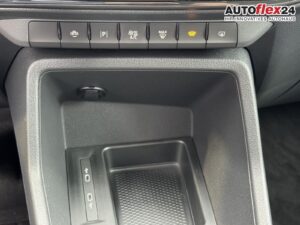 FORD Grand Tourneo Titanium 2,0 7 Sitzer 2ZKlima L... Bild 17