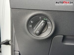 SKODA Karoq Sportline 1,5 TSI DSG 2ZKlimaautomatik ... Bild 26