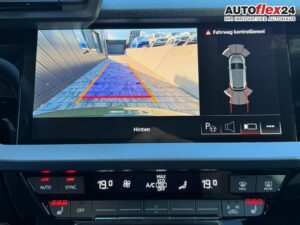 AUDI A3 S line TFSI 150 tronic AHK Matrix ACC elHk... Bild 21