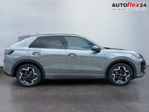 VW T-Roc R-Line 1,5 eTSI DSG LED Plus Anhängerku... Bild 8