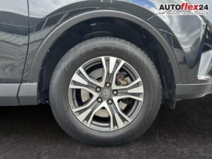 TOYOTA RAV 4 RAV4 2,5 VVT-i Team D 4x4 Klima Navi el HKl S... Bild 9