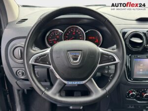 DACIA Lodgy Stepway 1.2 TCe Navi SHZ Alu 7 Sitzer 8... Bild 13