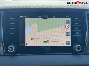 SKODA Karoq Sportline 1,5 TSI DSG 2ZKlima AHK 4x Si... Bild 23