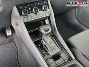 SKODA Karoq Sportline 1,5 TSI DSG 2ZKlimaautomatik ... Bild 16