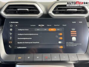 MG ZS Luxury 1,5 Hybrid+ 360° Leder Pano 18Zoll ... Bild 13