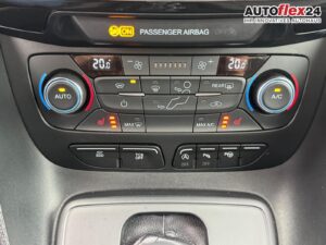 FORD Grand Tourneo 1,5 TDCI AT Titanium ACC Navi P... Bild 17