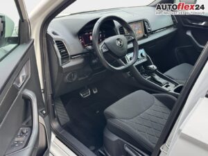 SKODA Karoq Sportline 1,5 TSI DSG Pano Standh Navi ... Bild 12