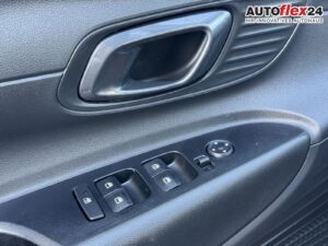 HYUNDAI i20 Black Edition 1,0 T GDI DCT-7 Navigation ... Bild 25