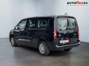 TOYOTA ANDERE Proace City Verso Business 1,2 L2 7 Sitzer Kl... Bild 6