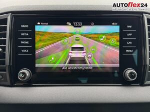 SKODA Karoq Sportline 1,5 TSI DSG 2ZKlimaautomatik ... Bild 21
