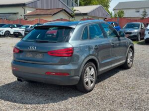 AUDI Q3 2.0 TDI quattro S Line AHK PDC STHZ Bild 6