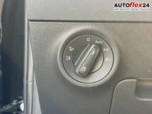 SKODA Karoq Sportline 1,5 TSI DSG 2ZKlimaautomatik ... Bild 26