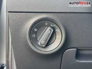 SKODA Karoq Extra Plus 2,0 TDI DSG 2Zoklima 2xEinp... Bild 25