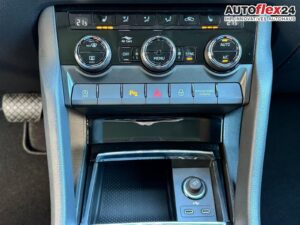 SKODA Karoq Extra Plus 1,5 TSI DSG 2Zoklima 2xEinpa... Bild 18