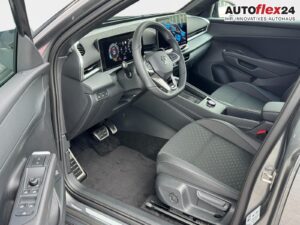 VW T-Roc R-Line 1,5 eTSI DSG LED Plus Anhängerku... Bild 12