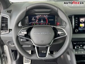 SKODA Karoq Sportline 1,5 TSI DSG 2ZKlimaautomatik ... Bild 13