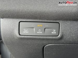 VW T-Roc Life 1,5 eTSI DSG LED Plus Anhängerkupp... Bild 27