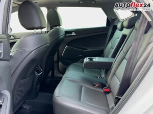 HYUNDAI Tucson 1.6 Passion + 4WD  AT Pan 360° AHK 4xS... Bild 28