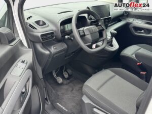 TOYOTA ANDERE Proace City Verso Business 1,5 D-4D L2 7 Sitz... Bild 12