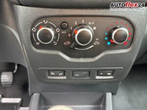 DACIA Lodgy Stepway 1.2 TCe Navi SHZ Alu 7 Sitzer 8... Bild 16